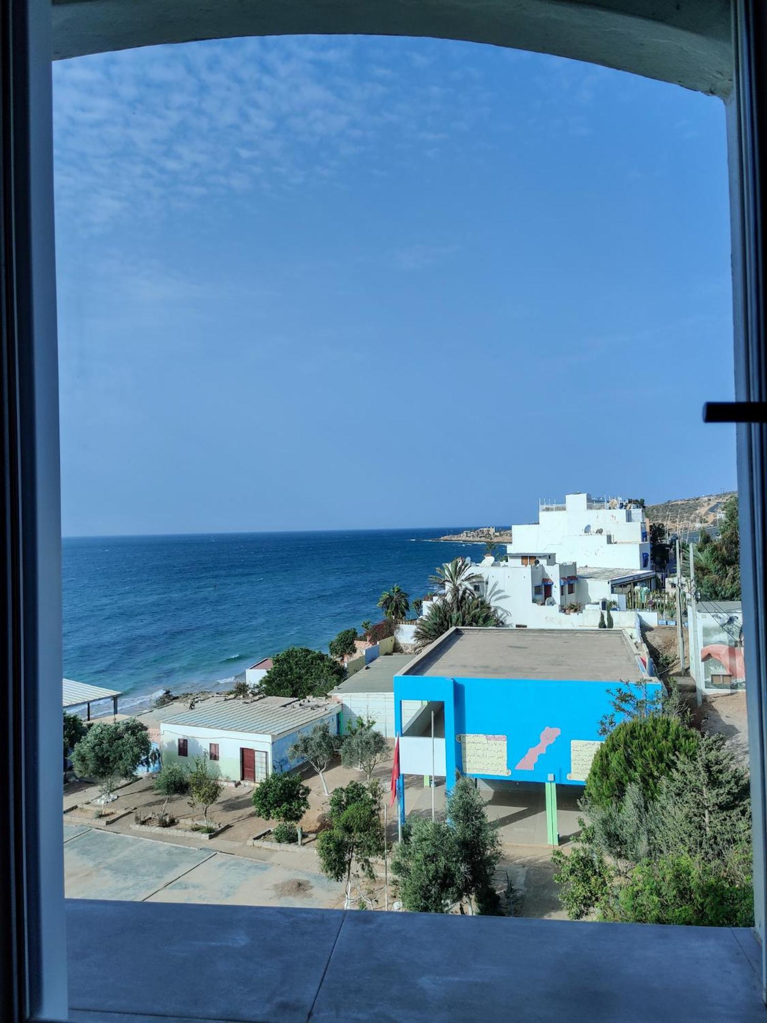 Locals Taghazout Surfcamp Hotel ภายนอก รูปภาพ