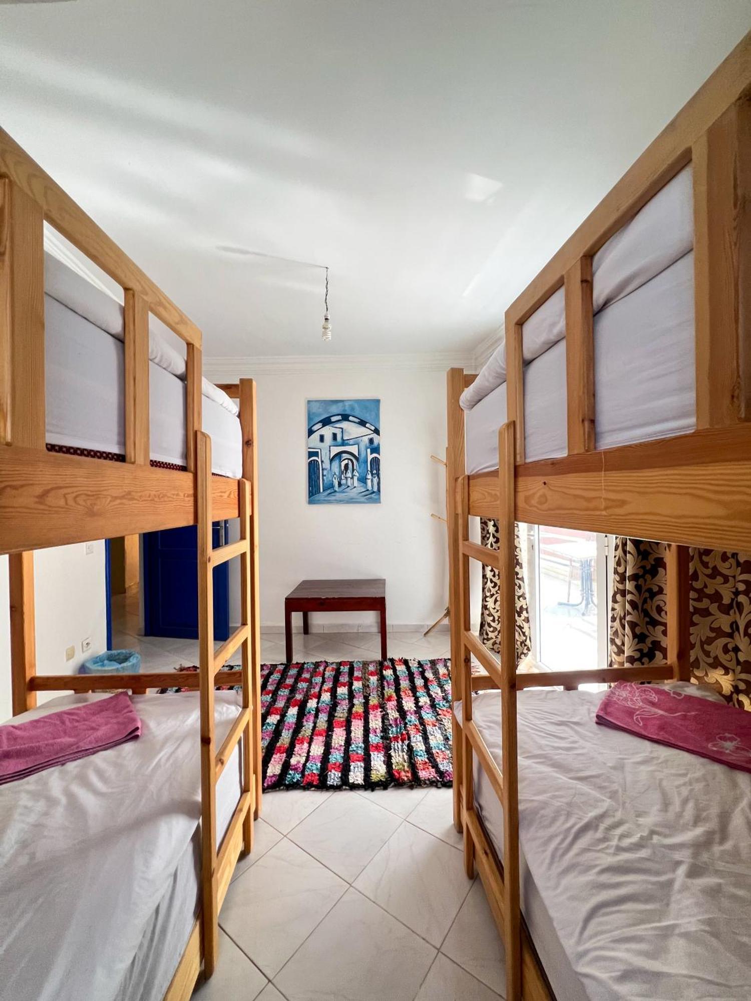 Locals Taghazout Surfcamp Hotel ภายนอก รูปภาพ